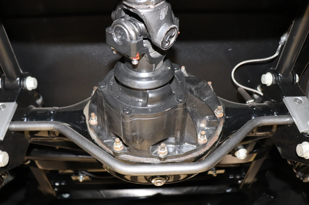 1965 Chevrolet Corvette C2 - Image 30 of 31