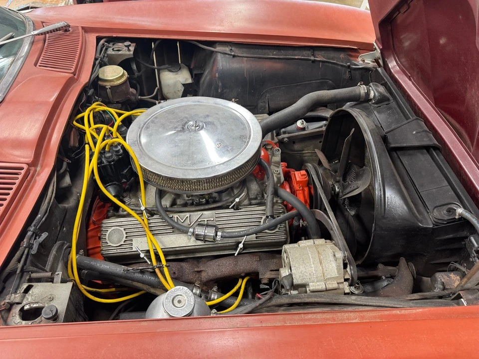 1965 Chevrolet Corvette C2 - Image 16 of 31