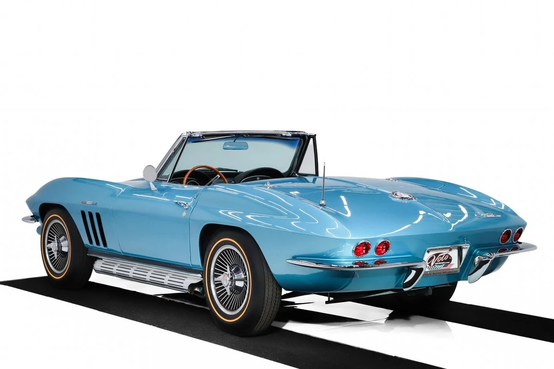 1965 Chevrolet Corvette C2 - Image 6 of 31