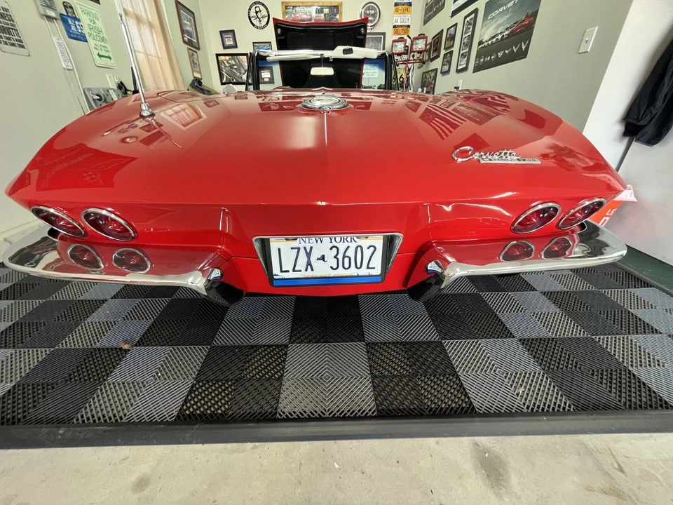 1965 Chevrolet Corvette C2 - Image 3 of 31