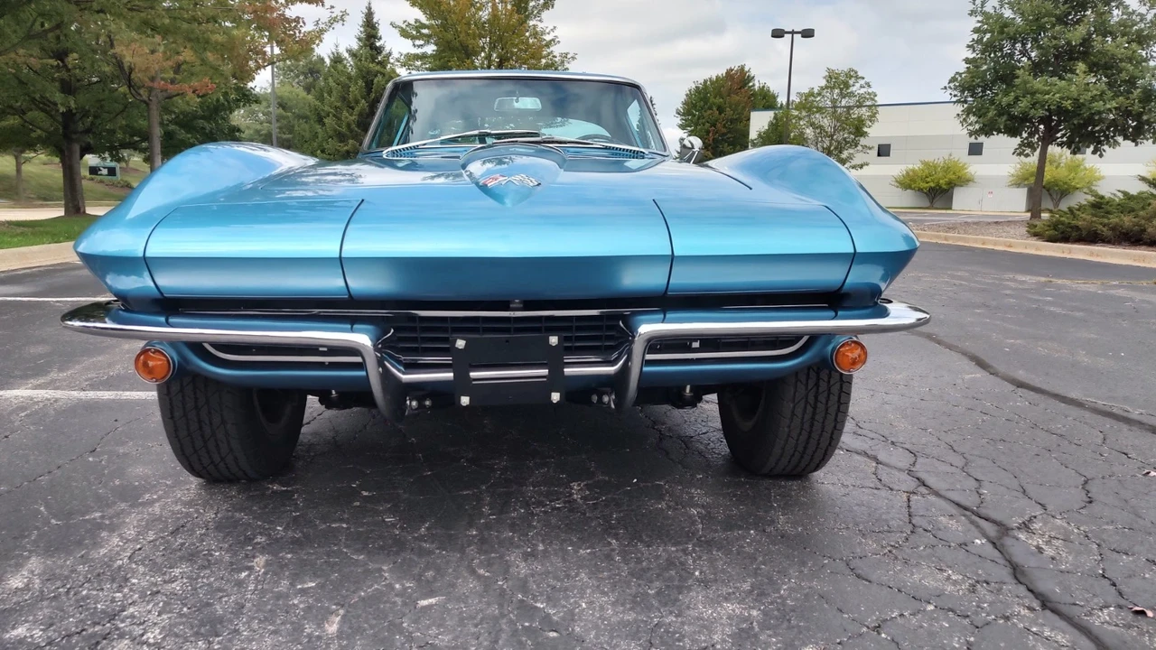 1965 Chevrolet Corvette C2 - Image 4 of 21
