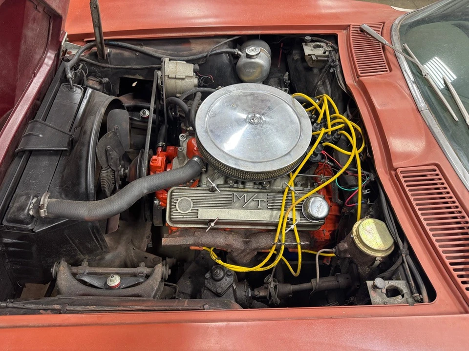 1965 Chevrolet Corvette C2 - Image 17 of 31
