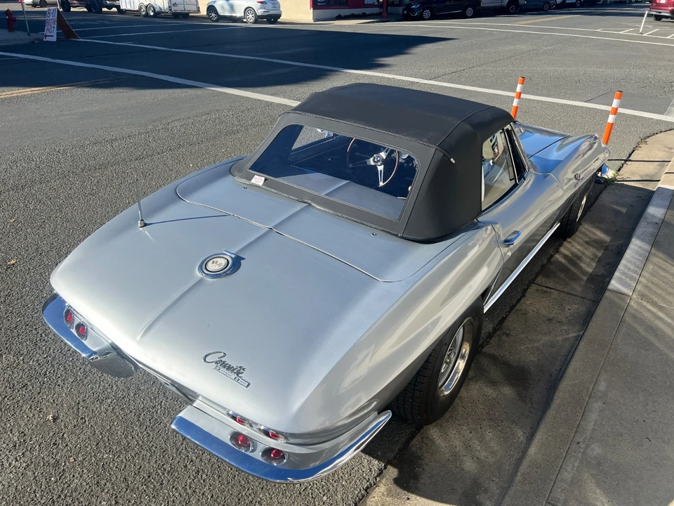 1965 Chevrolet Corvette C2 - Image 13 of 21