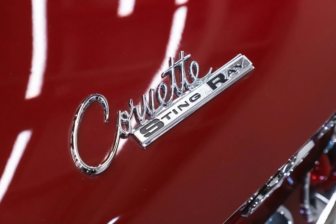 1965 Chevrolet Corvette C2 - Image 22 of 31
