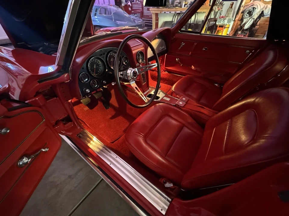 1965 Chevrolet Corvette C2 - Image 15 of 21