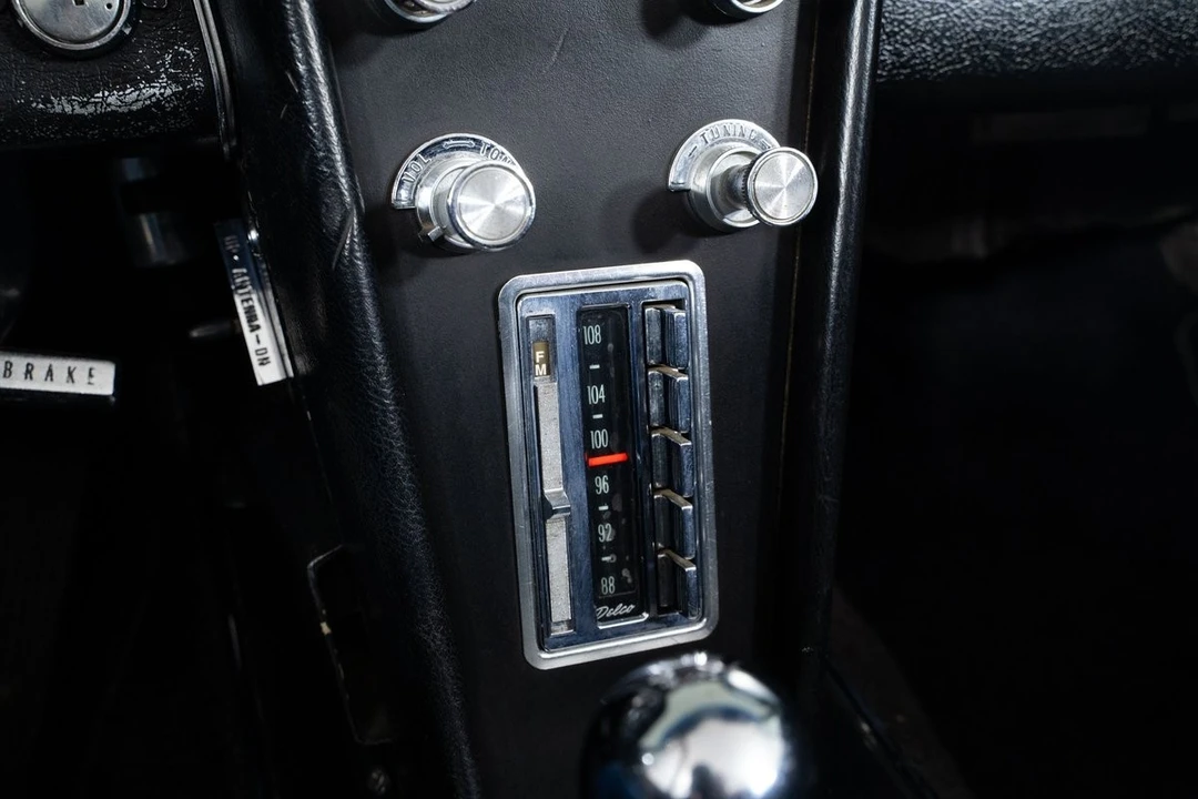 1965 Chevrolet Corvette C2 - Image 31 of 31