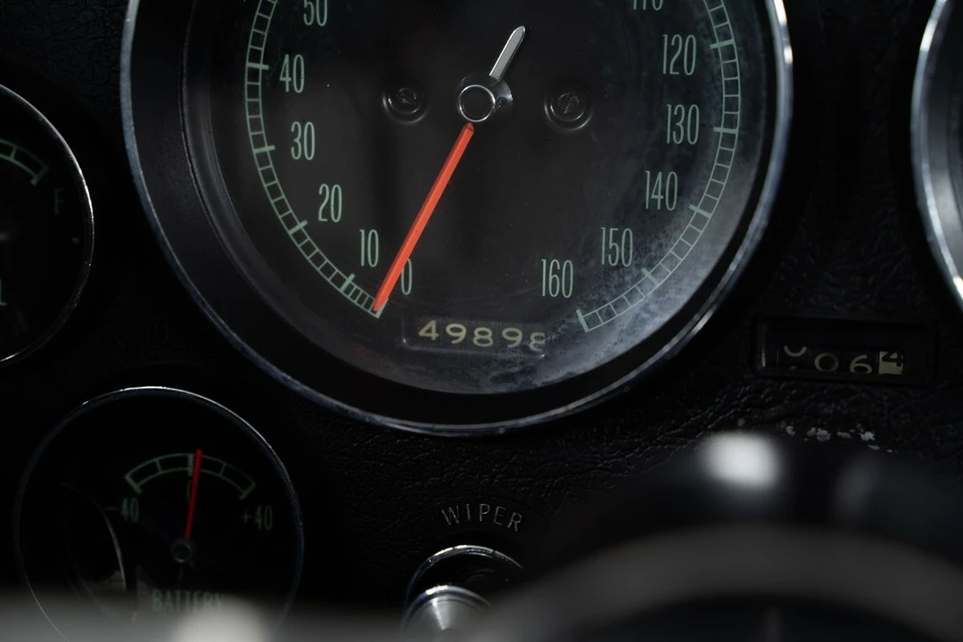 1965 Chevrolet Corvette C2 - Image 26 of 31