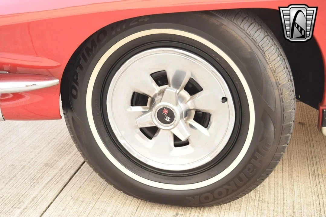 1965 Chevrolet Corvette C2 - Image 11 of 21