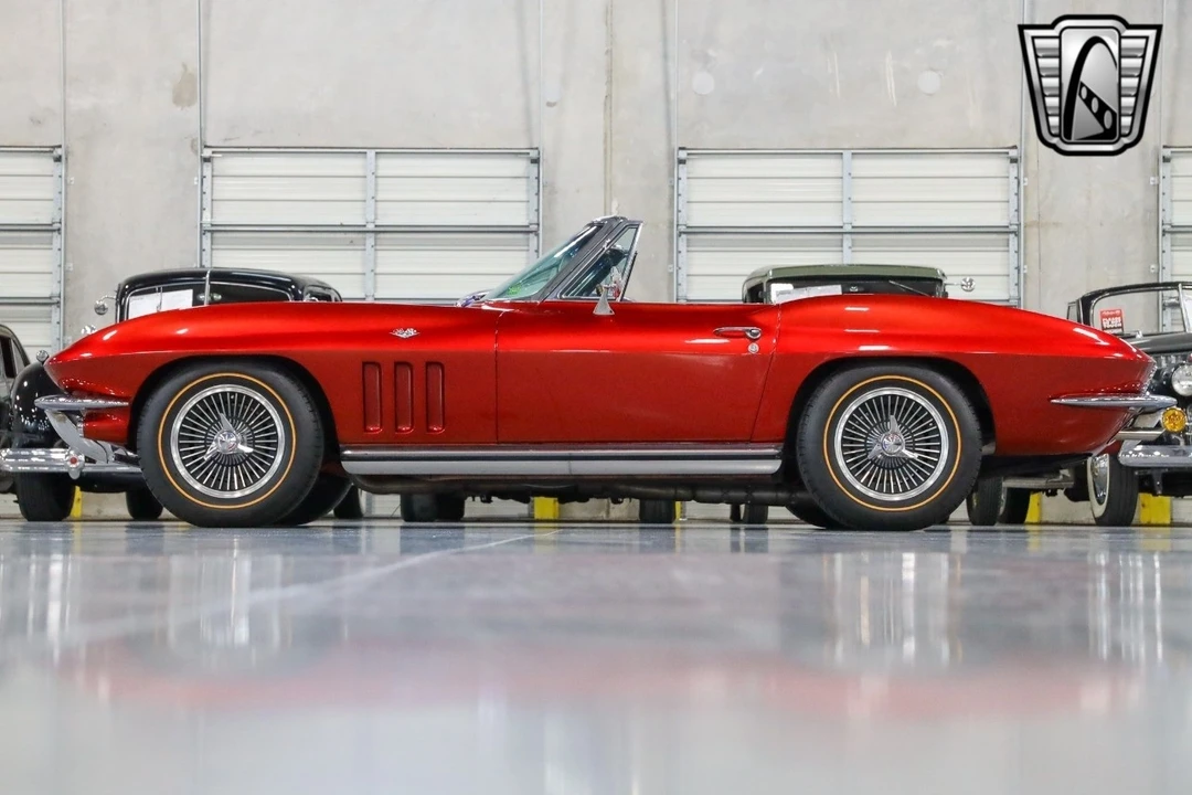 1965 Chevrolet Corvette C2 - Image 4 of 12