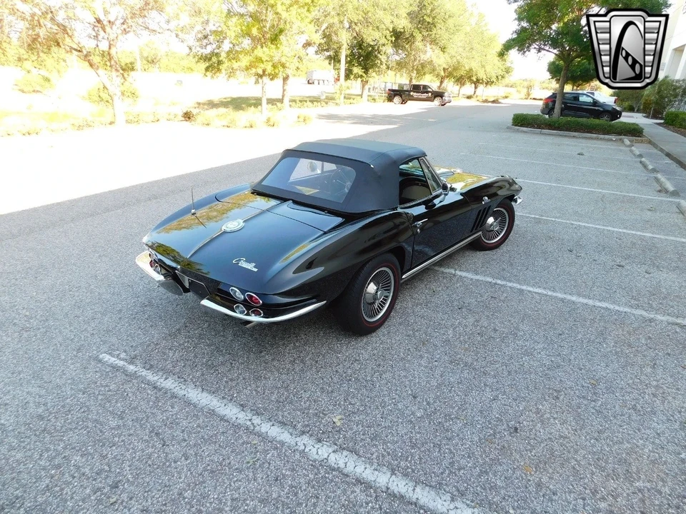 1965 Chevrolet Corvette C2 - Image 9 of 21