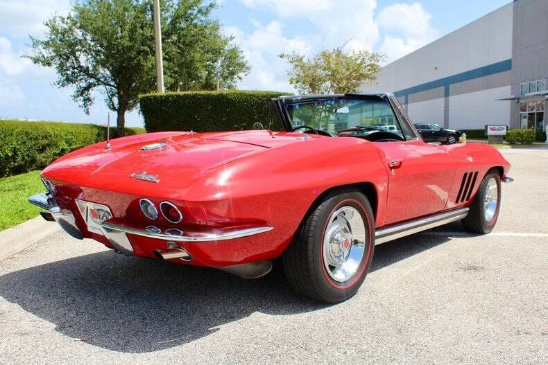 1965 Chevrolet Corvette C2 - Image 13 of 31