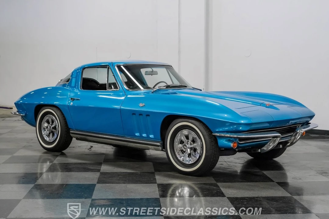 1965 Chevrolet Corvette C2 - Image 13 of 21
