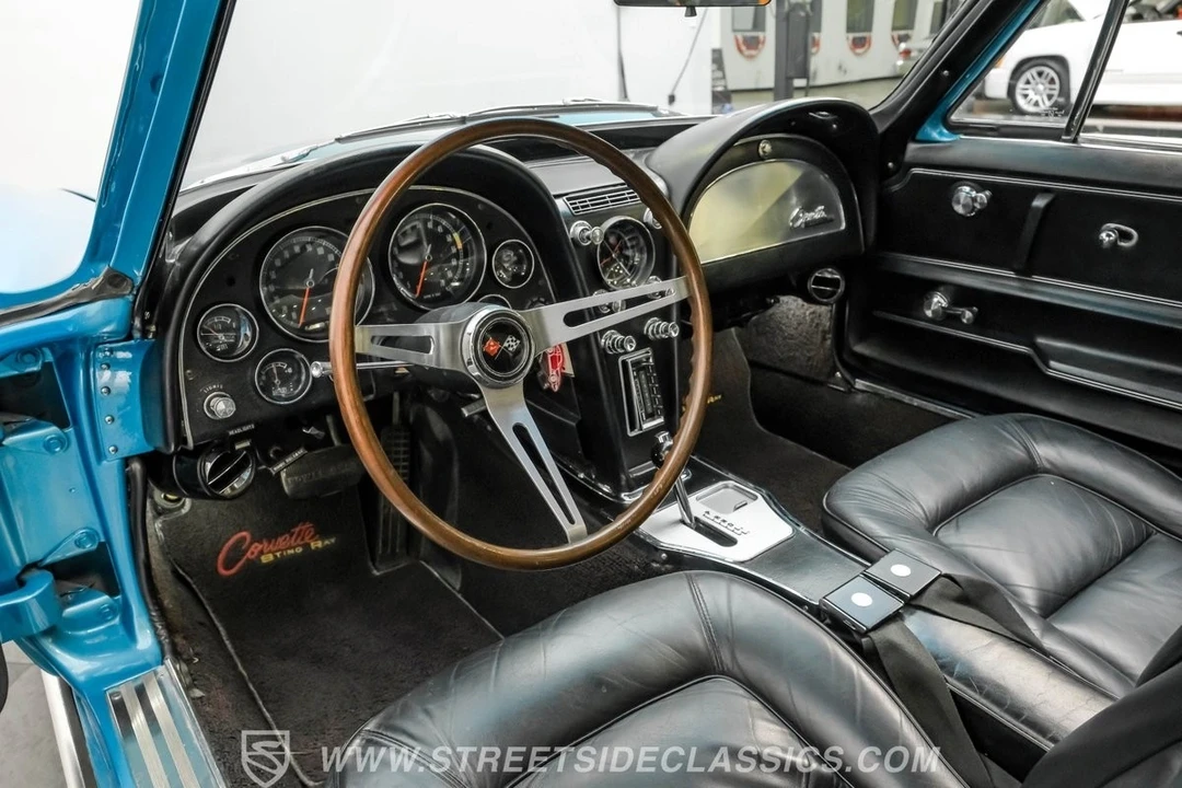 1965 Chevrolet Corvette C2 - Image 4 of 12