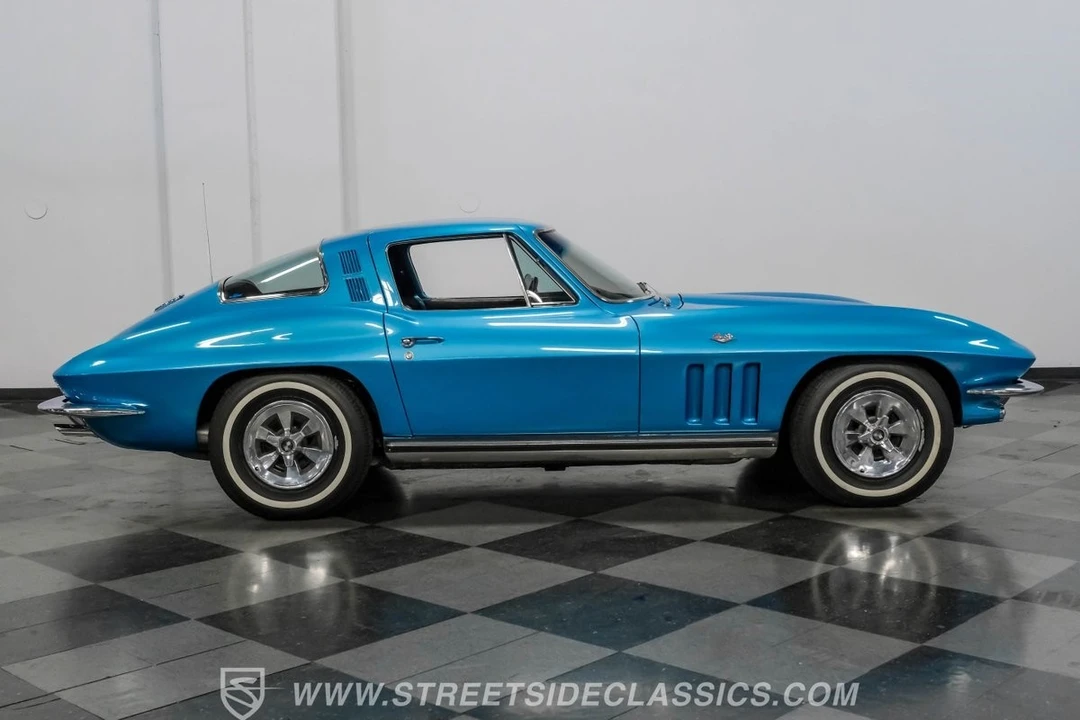 1965 Chevrolet Corvette C2 - Image 13 of 21
