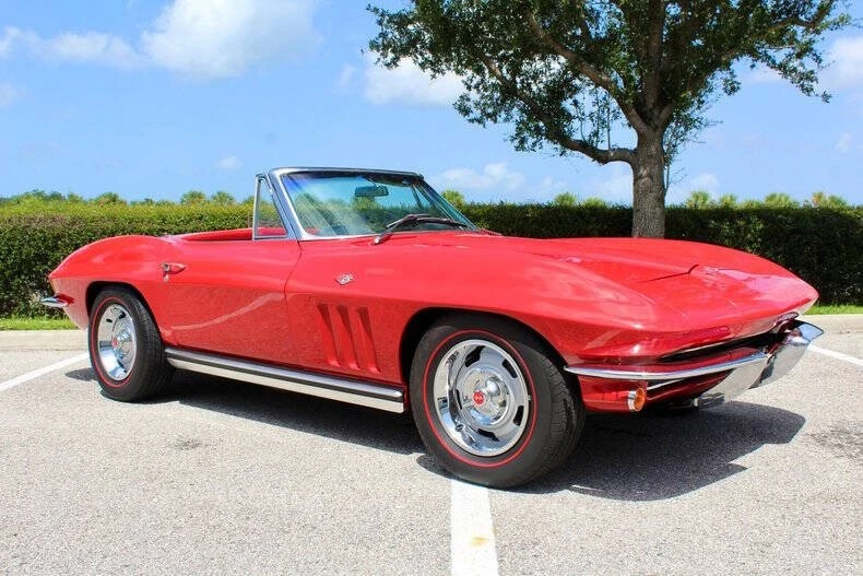 1965 Chevrolet Corvette C2 - Image 4 of 31