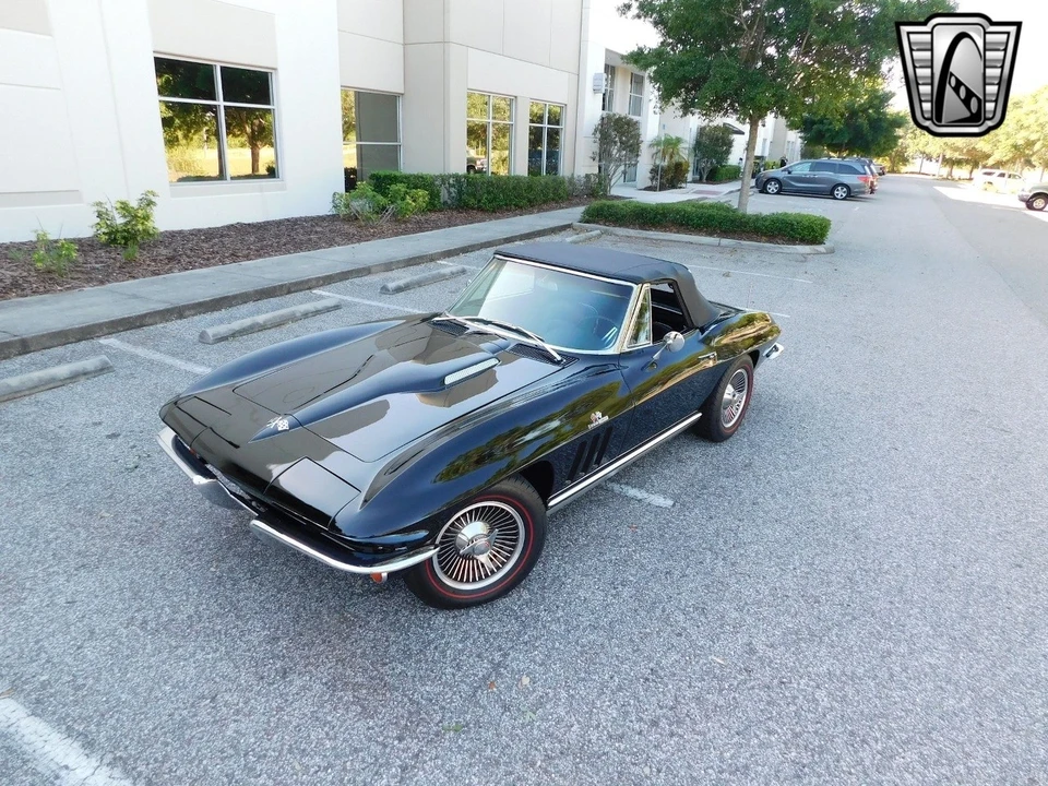 1965 Chevrolet Corvette C2 - Image 8 of 21