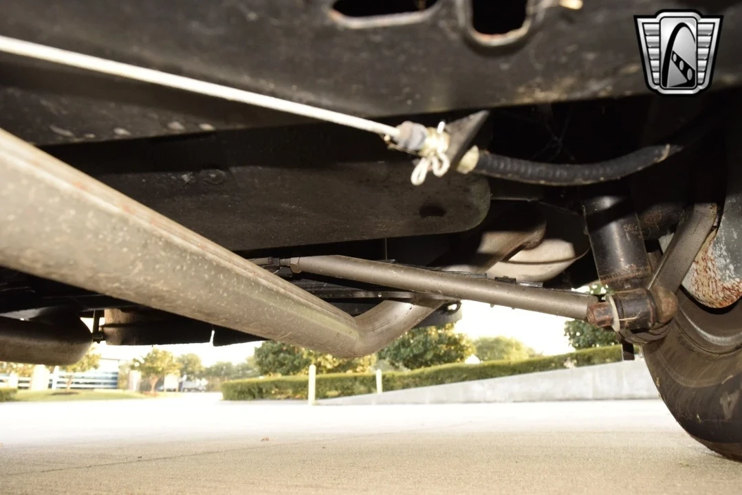 1965 Chevrolet Corvette C2 - Image 18 of 21