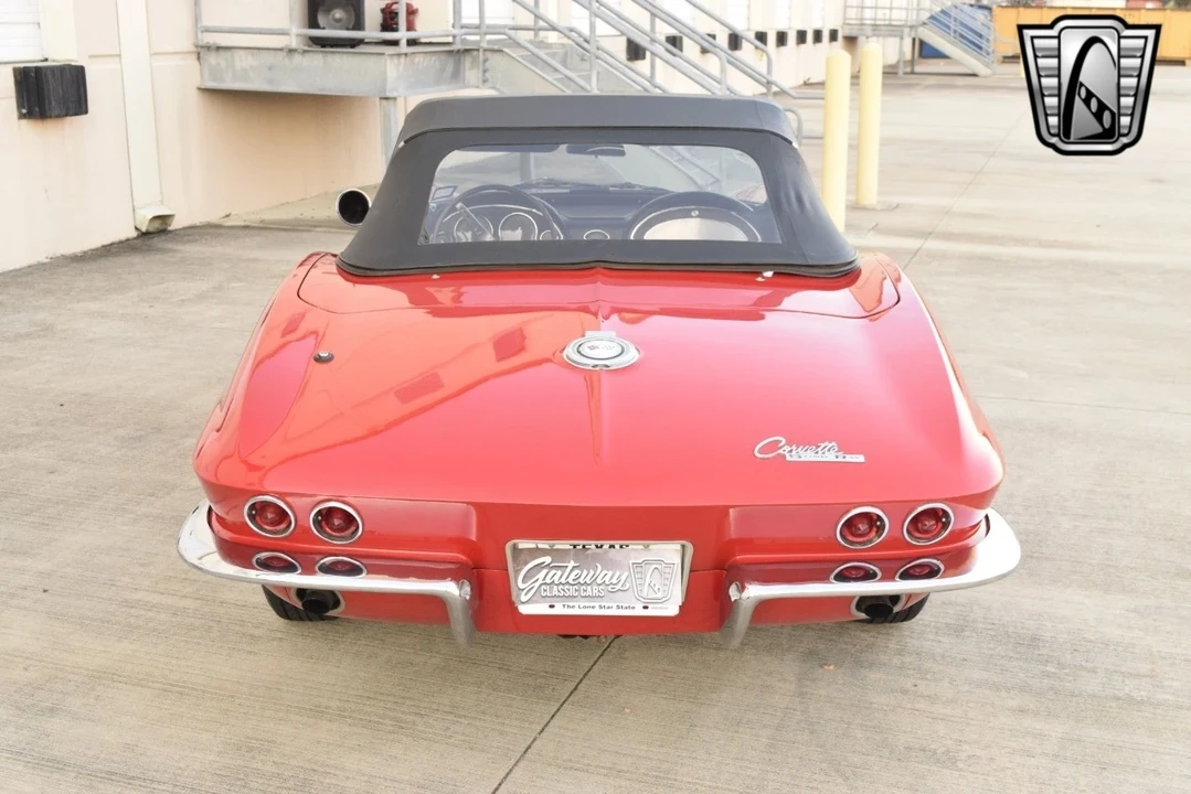 1965 Chevrolet Corvette C2 - Image 8 of 21