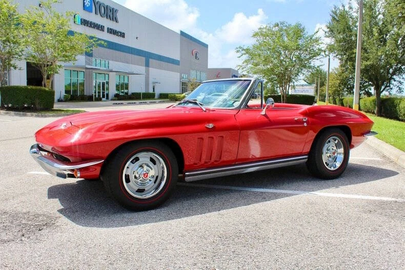 1965 Chevrolet Corvette C2 - Image 7 of 31