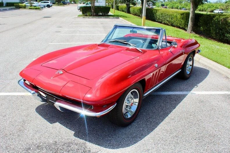 1965 Chevrolet Corvette C2 - Image 23 of 31