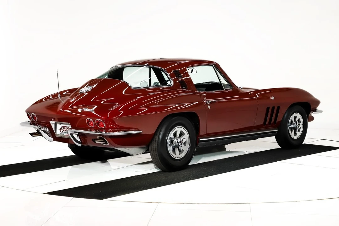 1965 Chevrolet Corvette C2 - Image 31 of 31