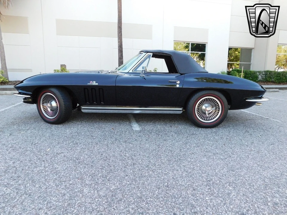 1965 Chevrolet Corvette C2 - Image 7 of 21