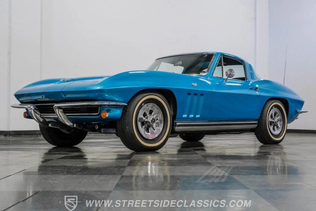 1965 Chevrolet Corvette C2 - Image 19 of 21