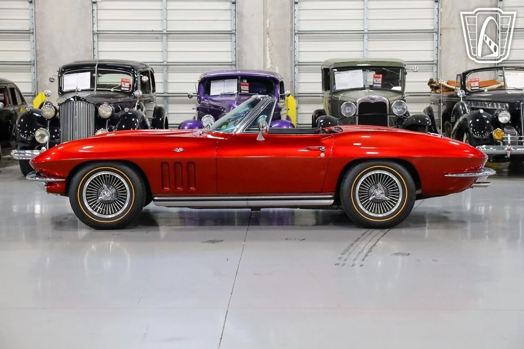 1965 Chevrolet Corvette C2 - Image 12 of 12