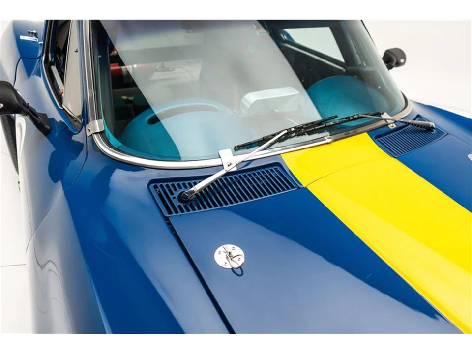 1965 Chevrolet Corvette C2 - Image 28 of 31