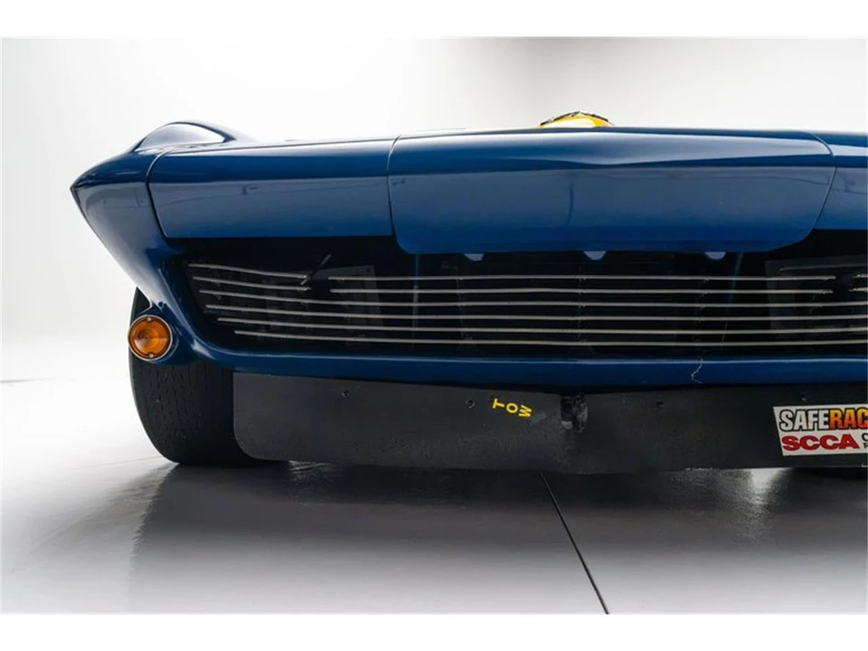 1965 Chevrolet Corvette C2 - Image 18 of 31