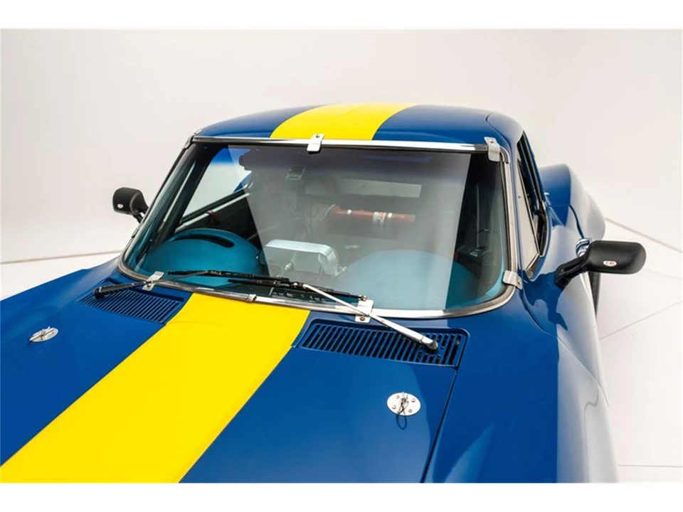 1965 Chevrolet Corvette C2 - Image 29 of 31