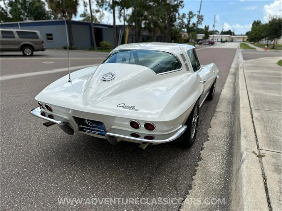 1965 Chevrolet Corvette C2 - Image 30 of 31