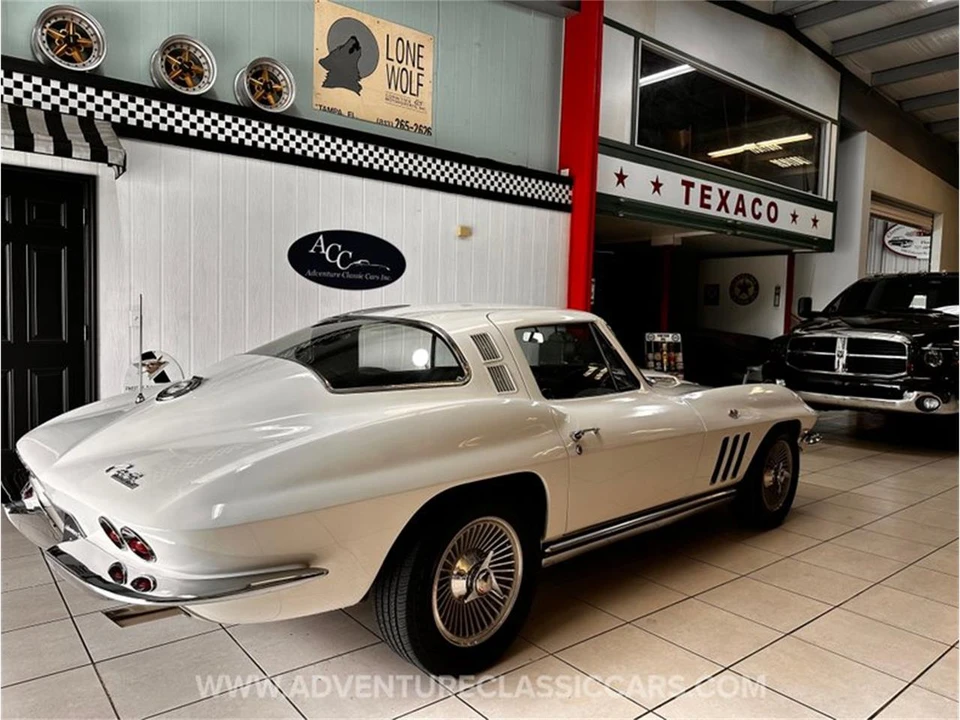 1965 Chevrolet Corvette C2 - Image 8 of 31