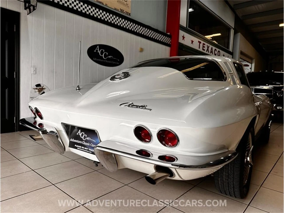 1965 Chevrolet Corvette C2 - Image 10 of 31