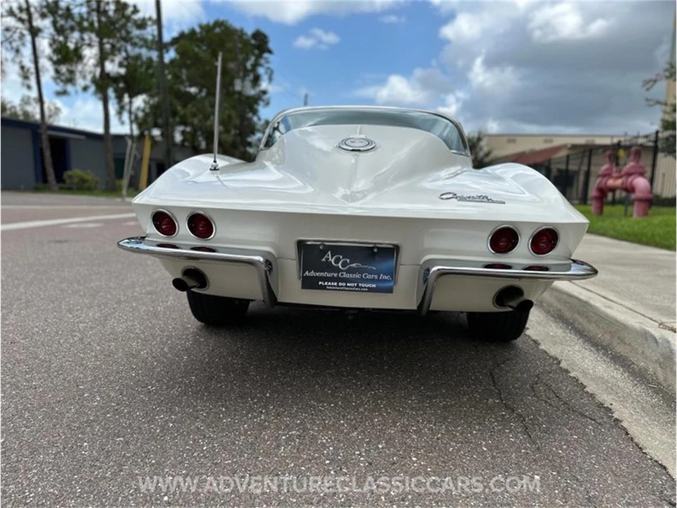 1965 Chevrolet Corvette C2 - Image 28 of 31