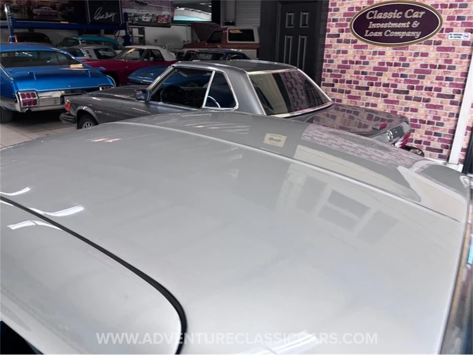 1965 Chevrolet Corvette C2 - Image 25 of 31