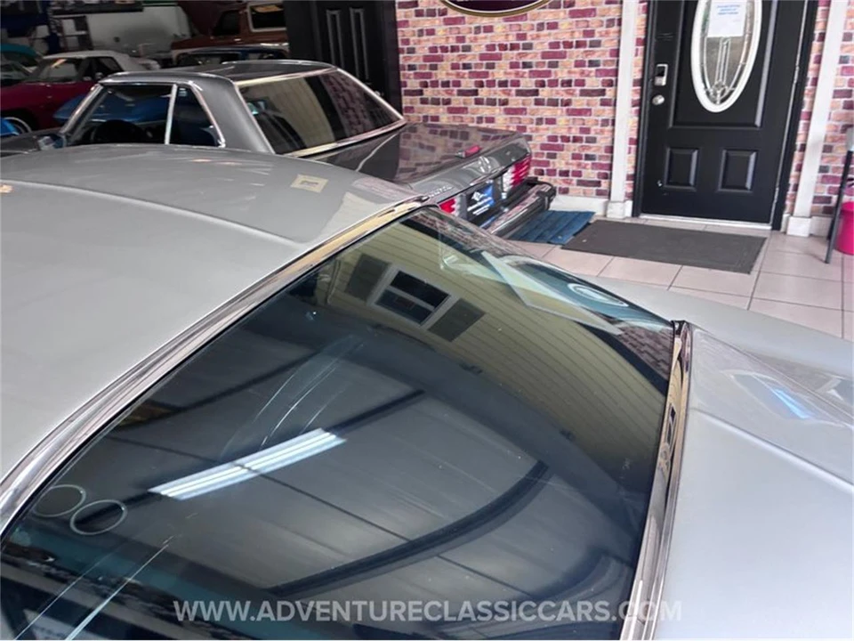 1965 Chevrolet Corvette C2 - Image 26 of 31