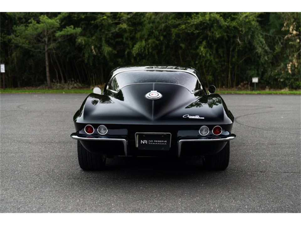 1965 Chevrolet Corvette C2 - Image 10 of 31