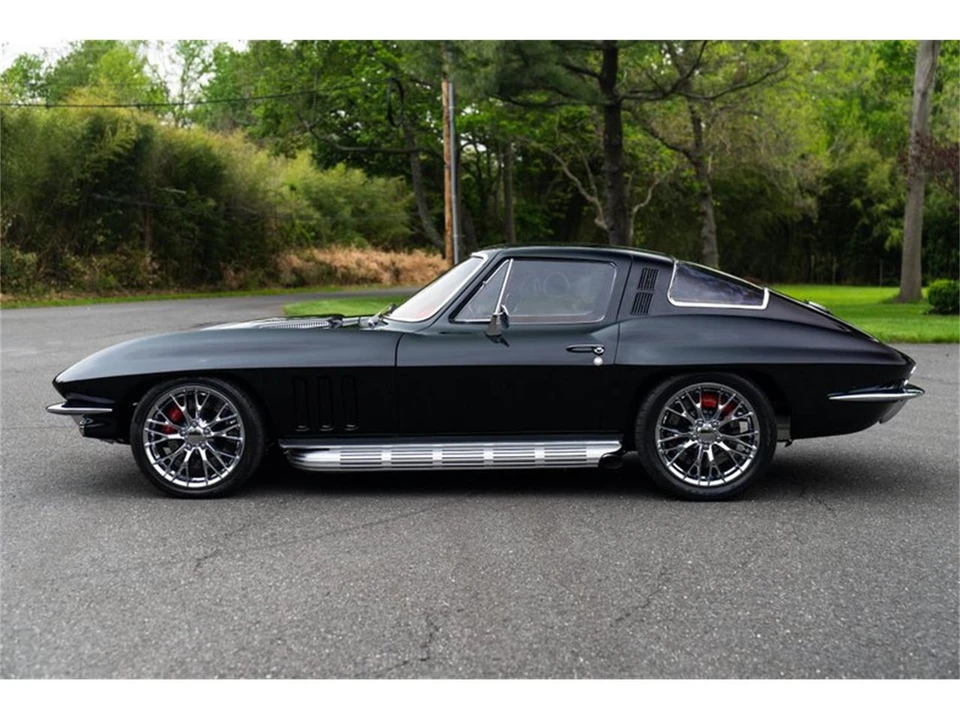 1965 Chevrolet Corvette C2 - Image 8 of 31