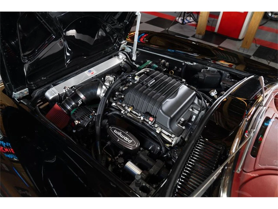 1965 Chevrolet Corvette C2 - Image 3 of 31