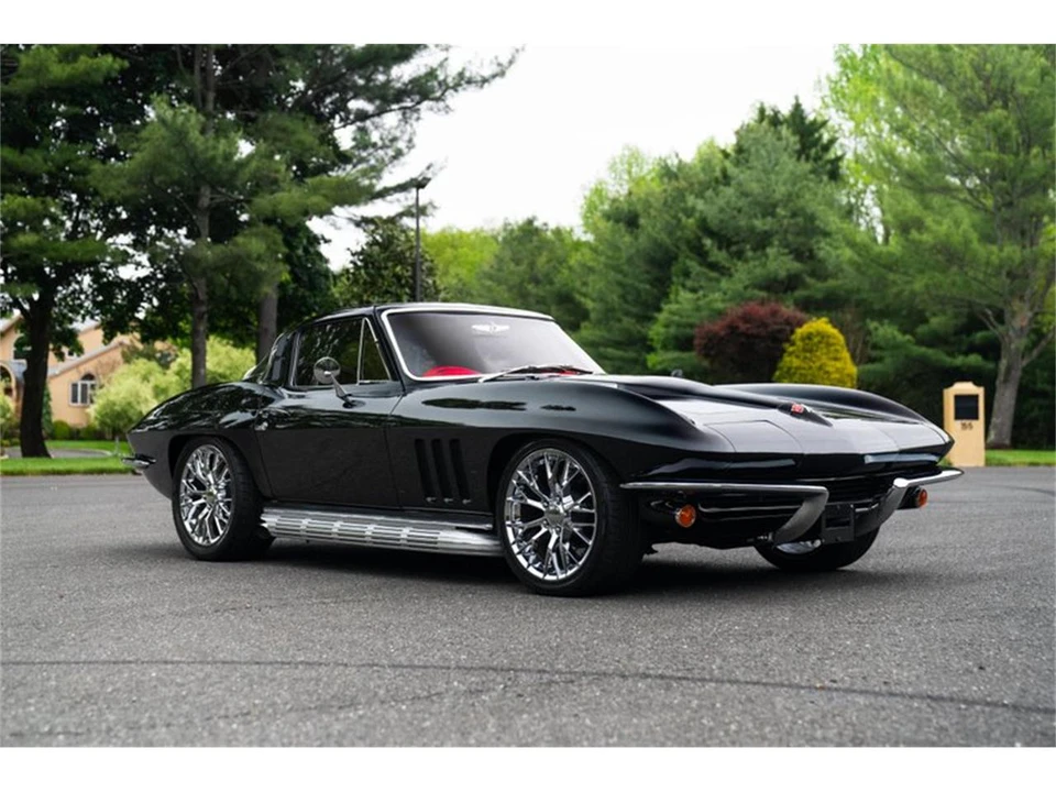 1965 Chevrolet Corvette C2 - Image 13 of 31