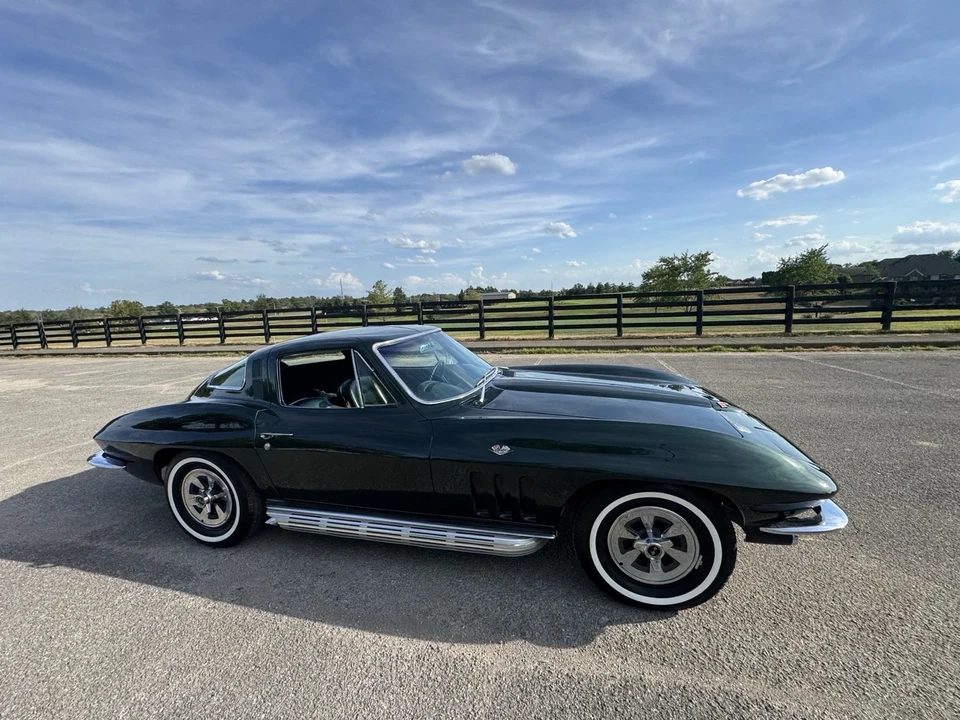 1965 Chevrolet Corvette C2 - Image 11 of 21