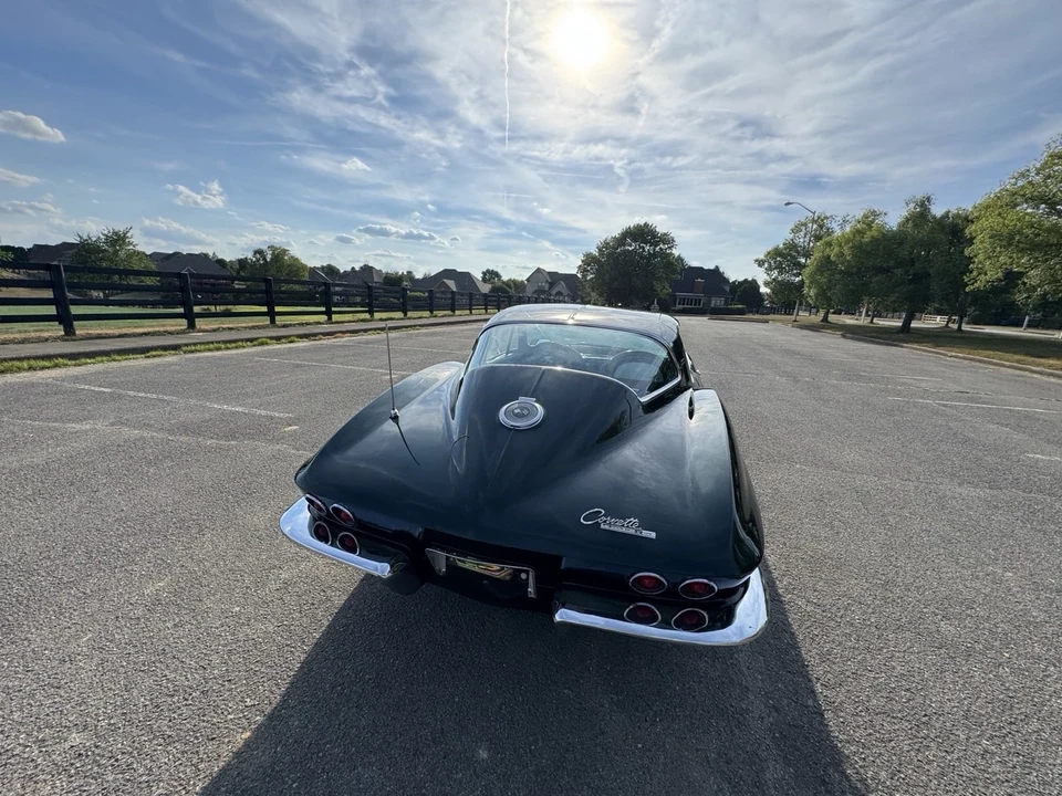 1965 Chevrolet Corvette C2 - Image 17 of 21