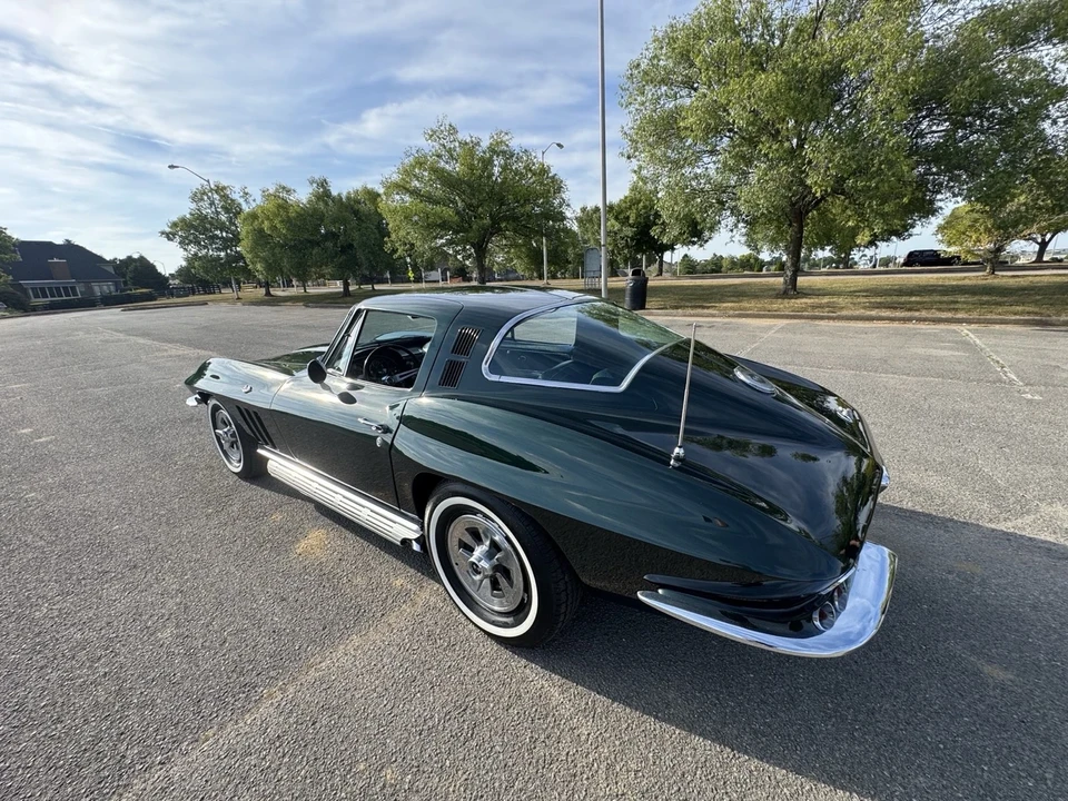 1965 Chevrolet Corvette C2 - Image 18 of 21