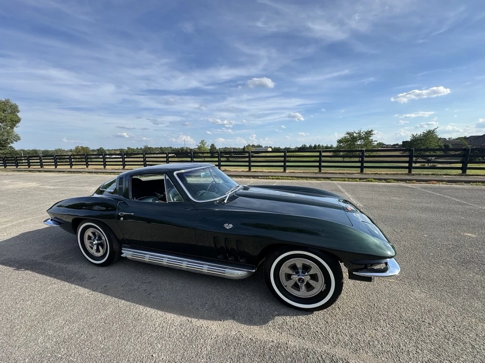 1965 Chevrolet Corvette C2 - Image 9 of 21