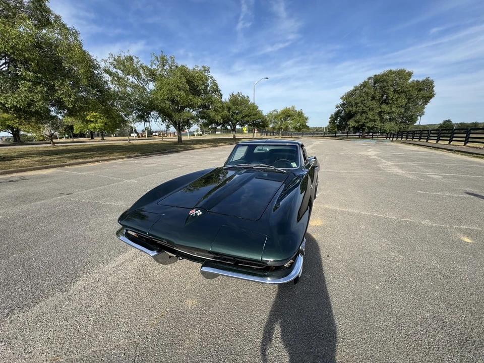 1965 Chevrolet Corvette C2 - Image 4 of 21