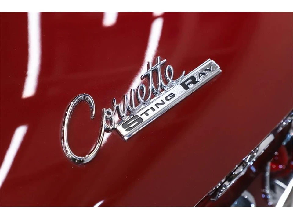1965 Chevrolet Corvette C2 - Image 25 of 31