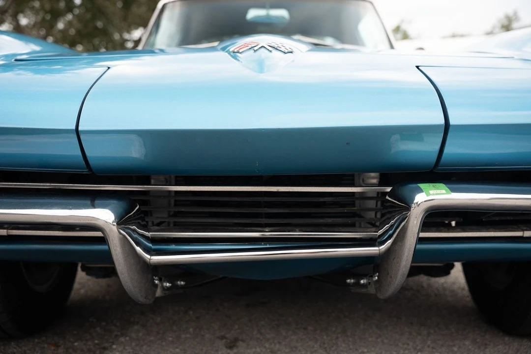 1965 Chevrolet Corvette C2 - Image 15 of 21