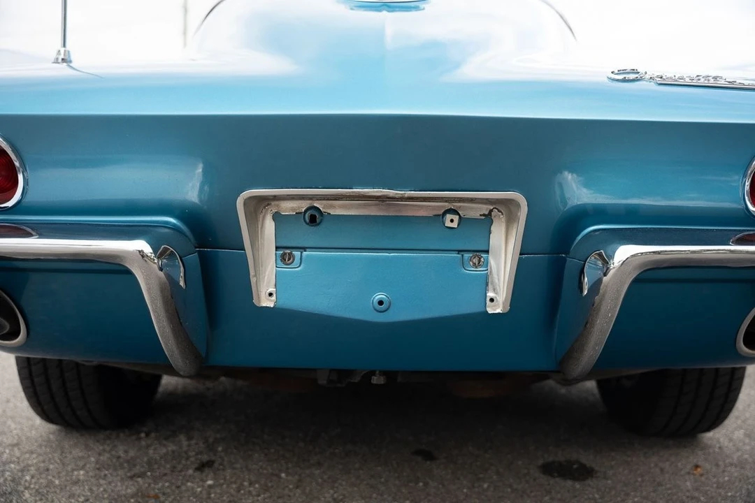 1965 Chevrolet Corvette C2 - Image 11 of 21