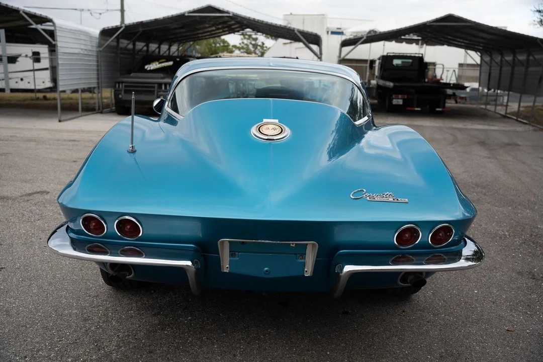 1965 Chevrolet Corvette C2 - Image 9 of 21
